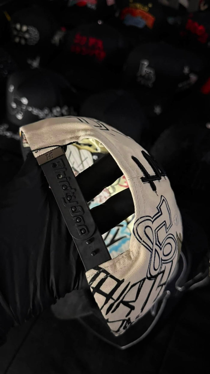 31 Hats x Take Notes “Page 31”