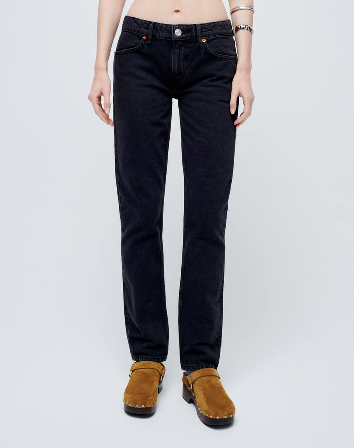 70s Low Rise Washed Black