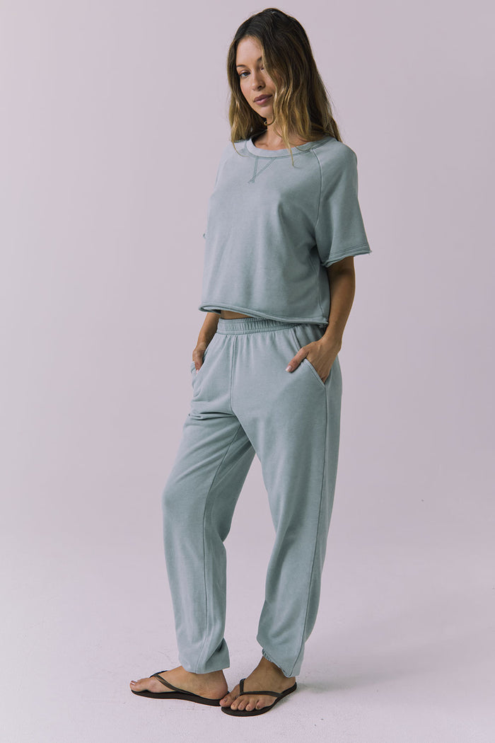 Womens Amelia Garden Sage Pullover chaserbrand