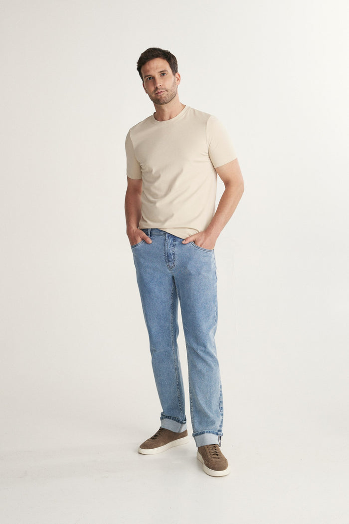 Basic crew neck T-shirt