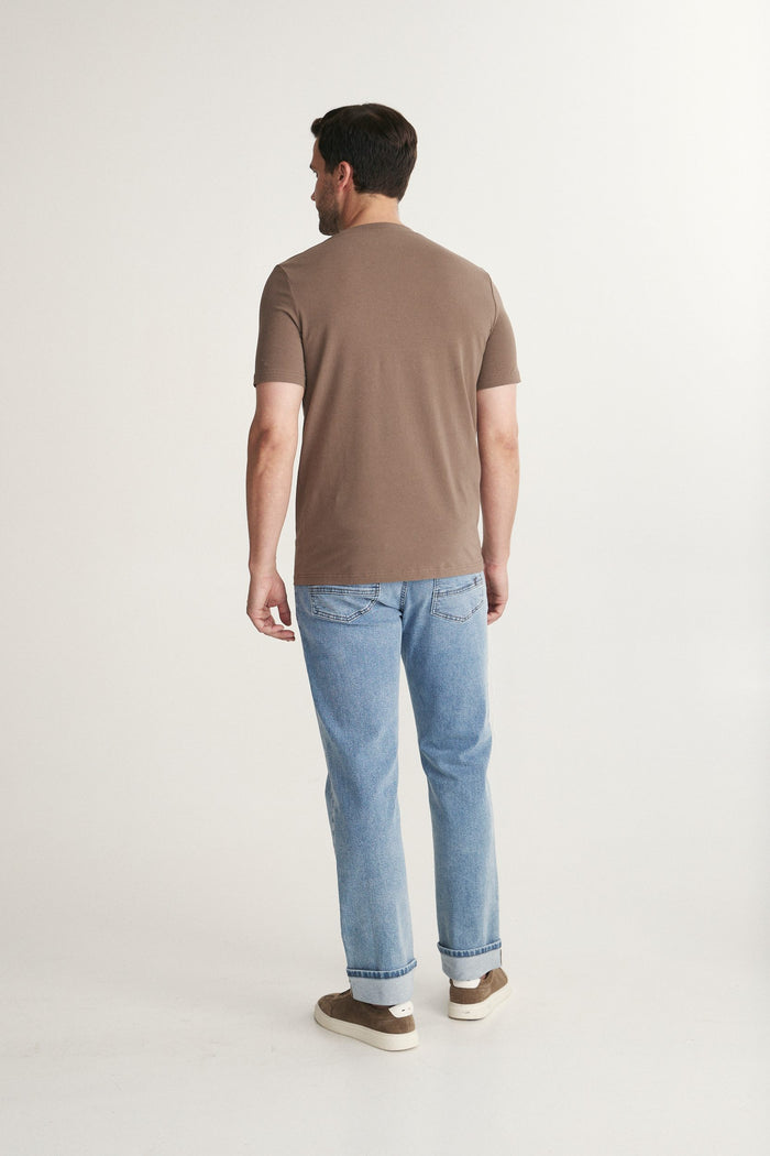 Basic crew neck T-shirt