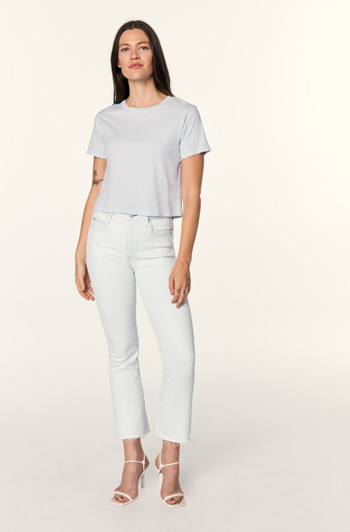 Bella Crop Radiance