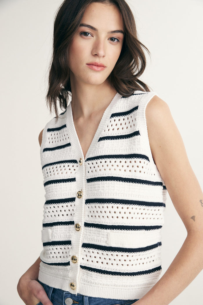 Buttoned sweater vest