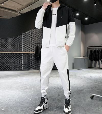 White / M