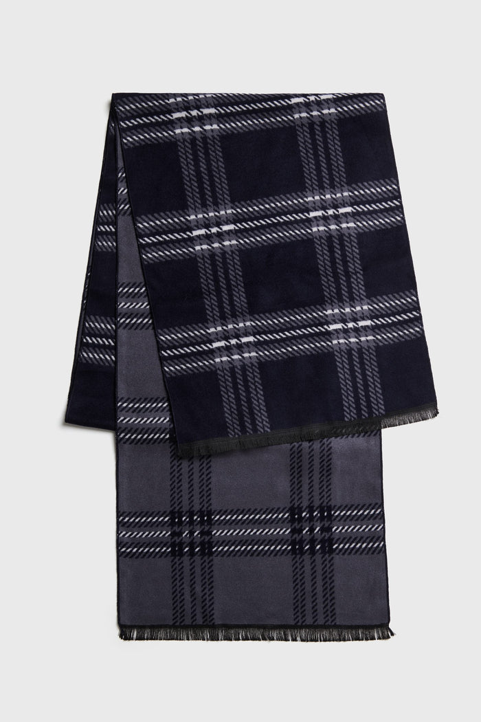 Check design brushed scarf