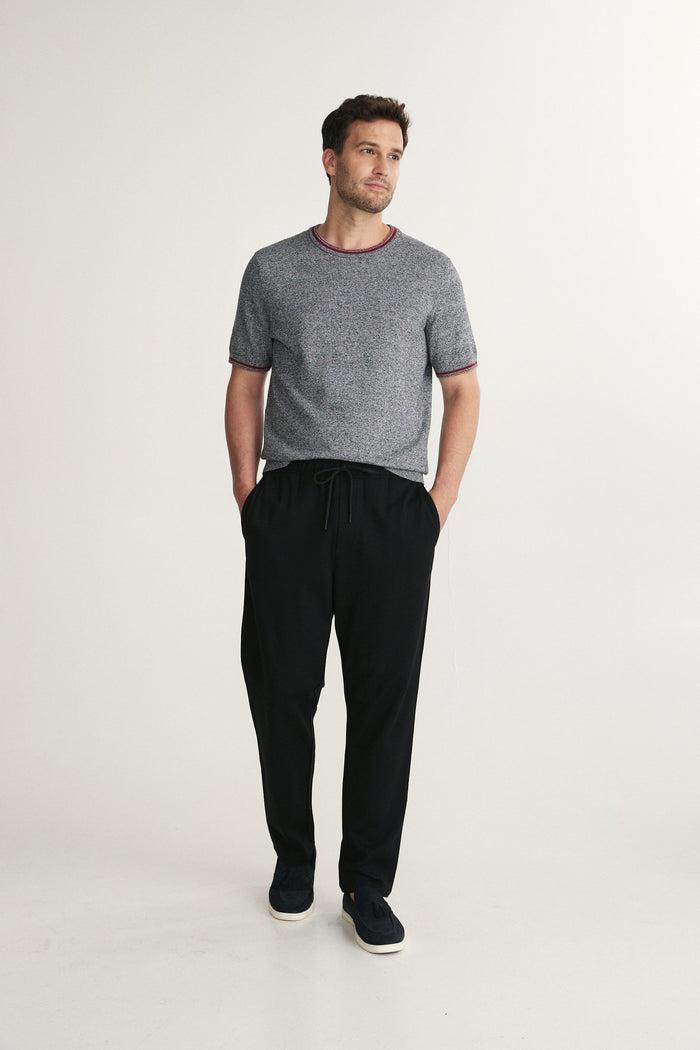 Contrast details short sleeve sweater