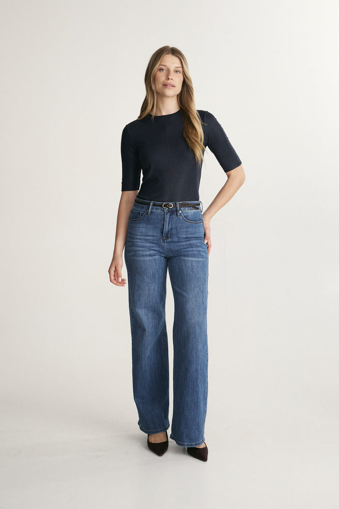 Crew neck ribbed top