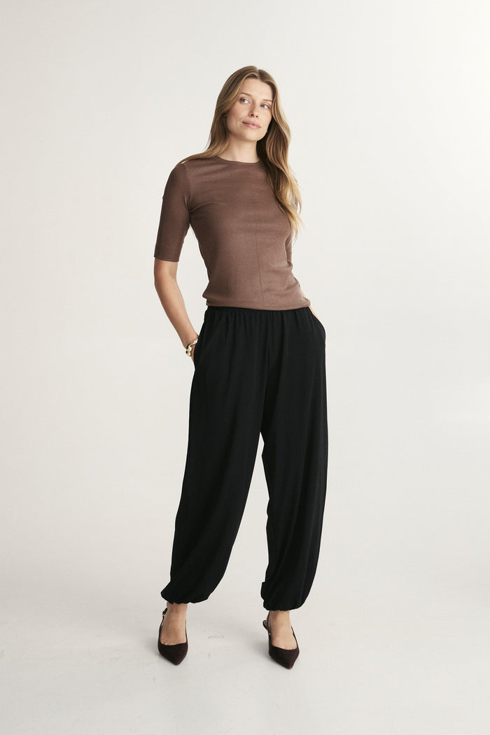 Crew neck ribbed top
