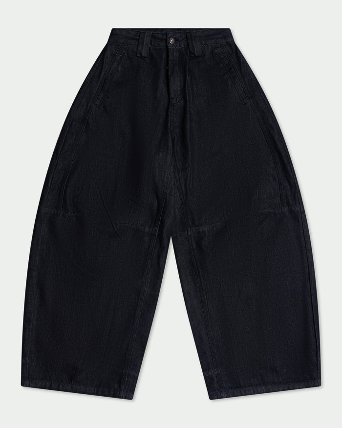 Curveball Barrel Jeans