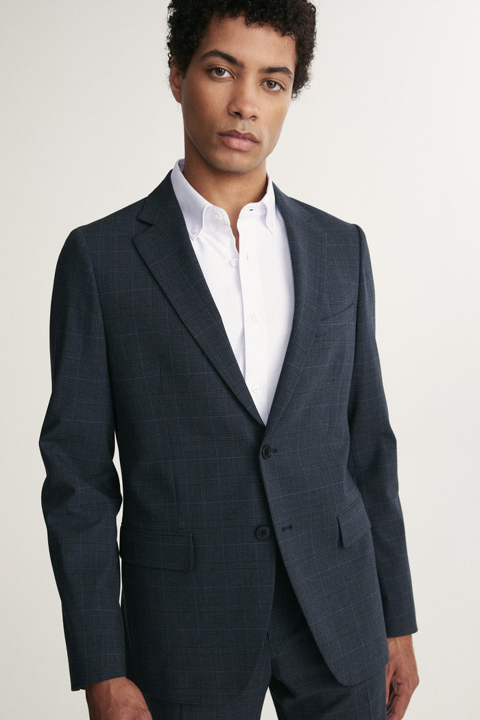 Extra-fitted check blazer