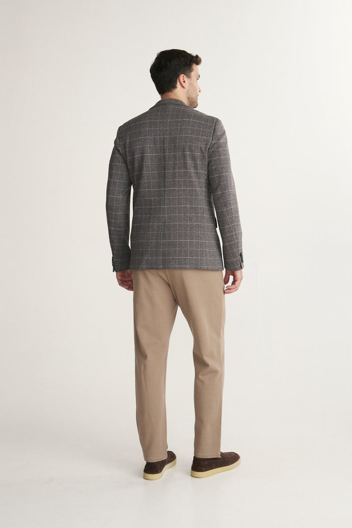Fitted knit blazer