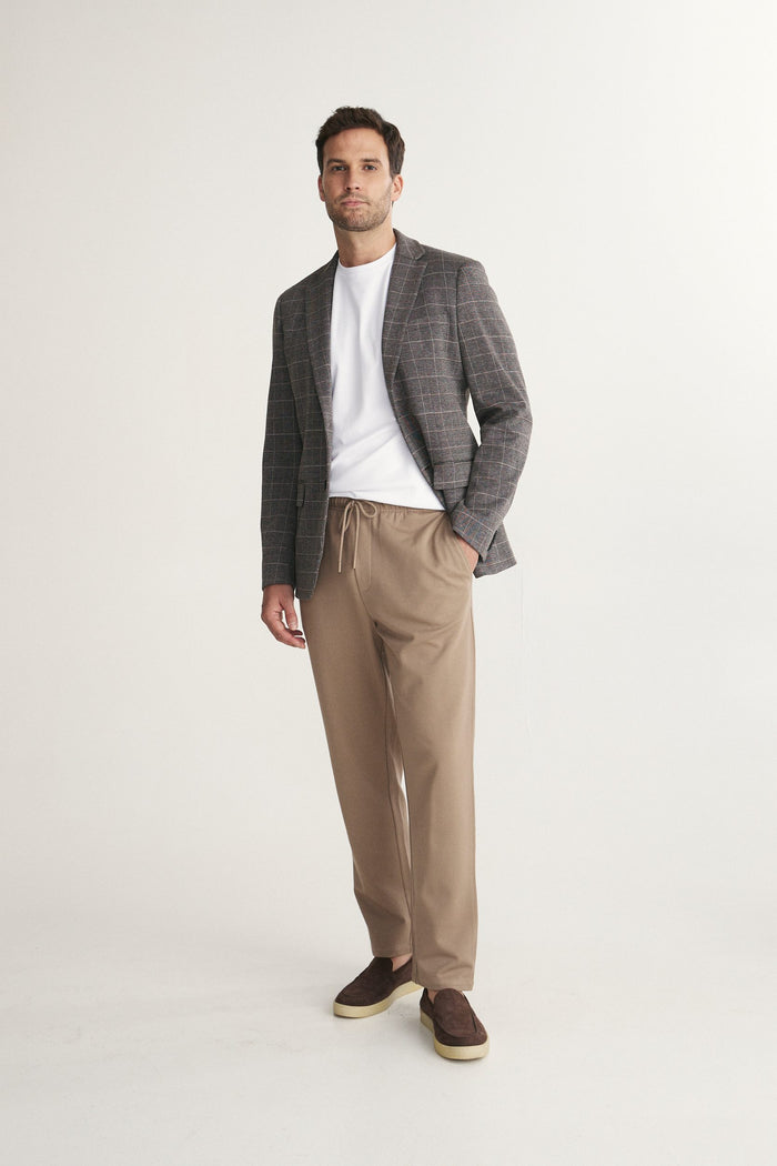 Fitted knit blazer