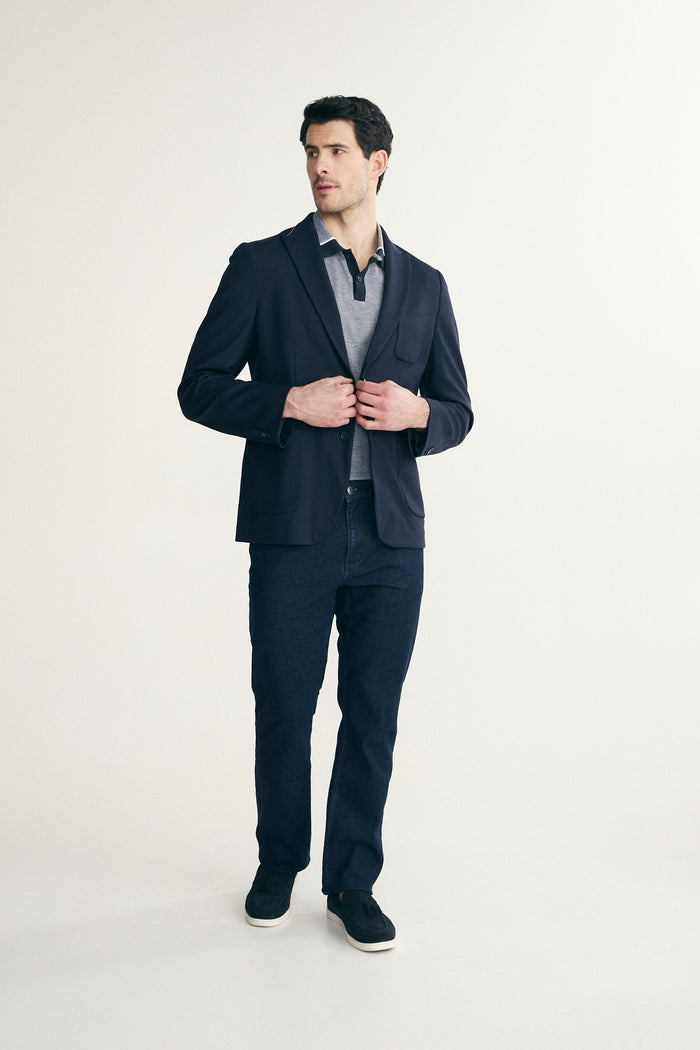 Fitted knit blazer