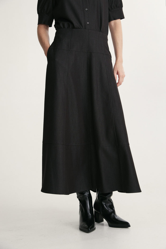 Full midi skirt with yoke