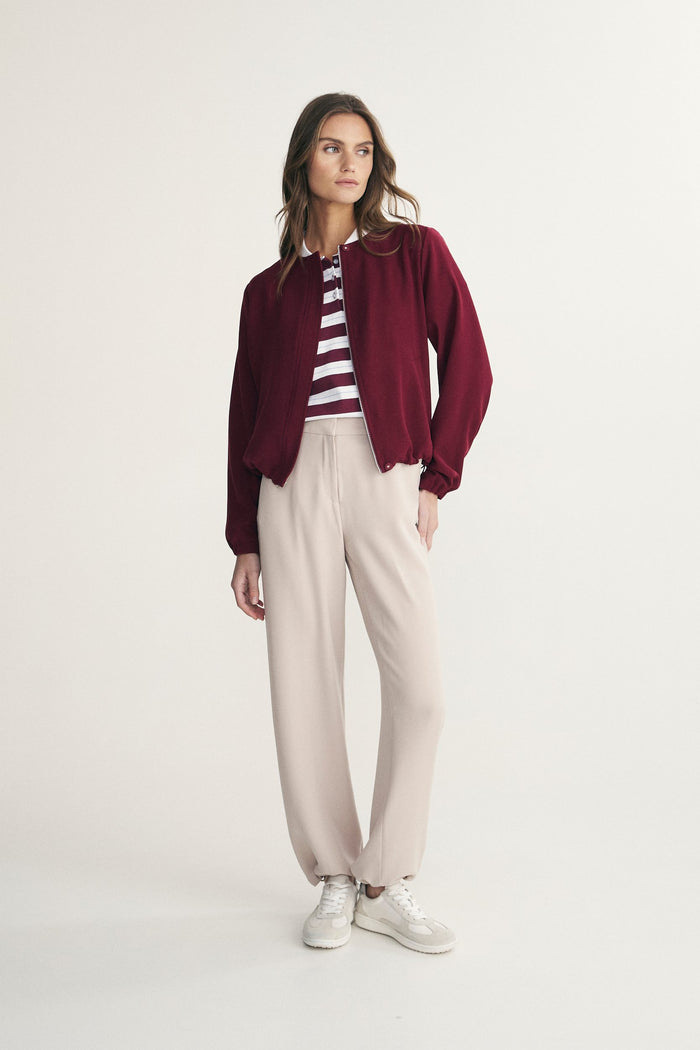 Jacket with drawstring