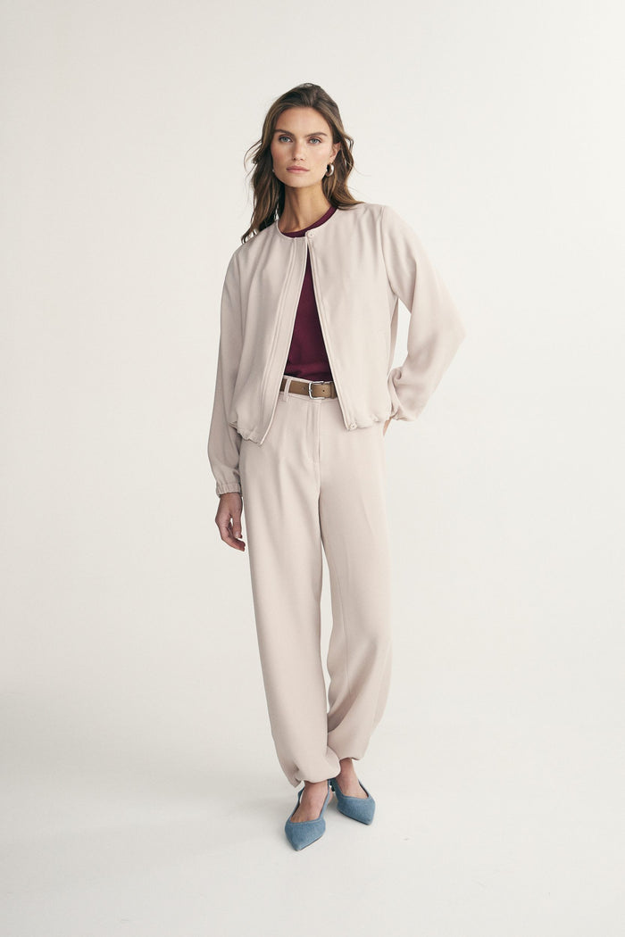 Jacket with drawstring