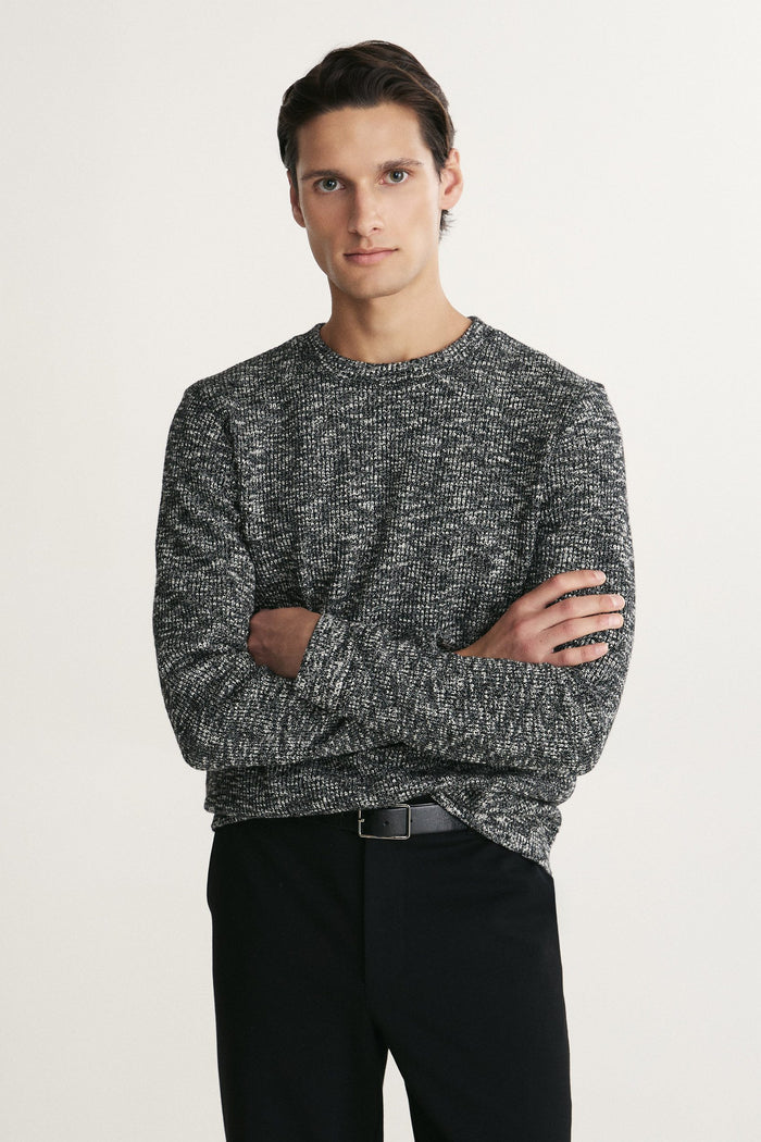 Long sleeve Crew neck sweatshirt