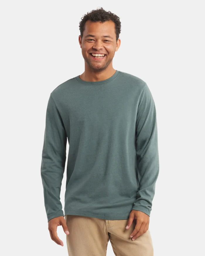 Men's Essential Long Sleeve