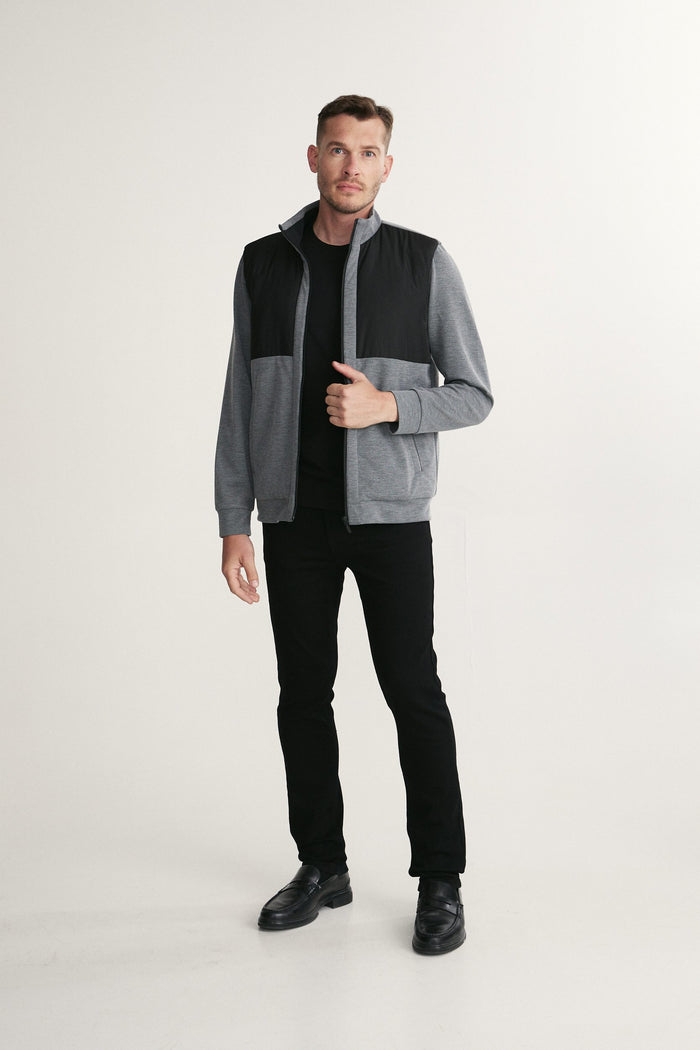 Mock neck zip-up light quilted jacket
