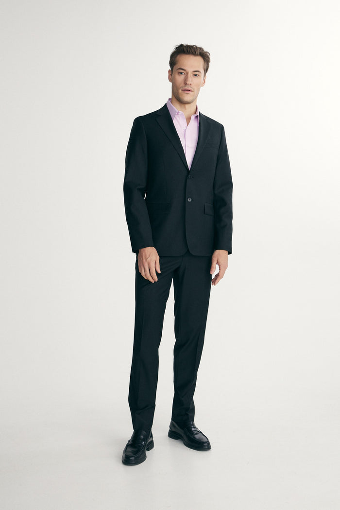 Non-iron fitted textured shirt