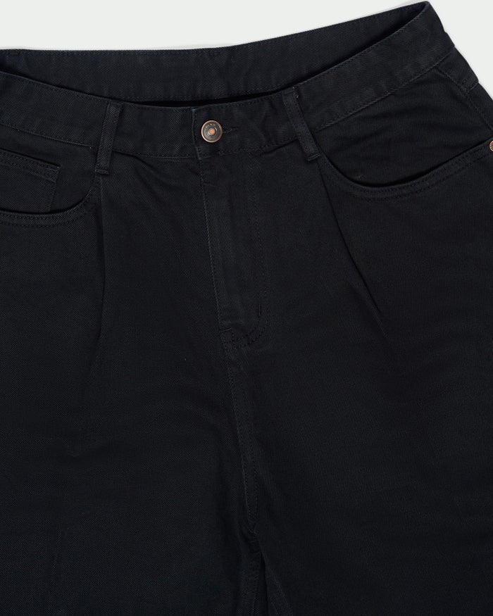 On Air Black Jorts