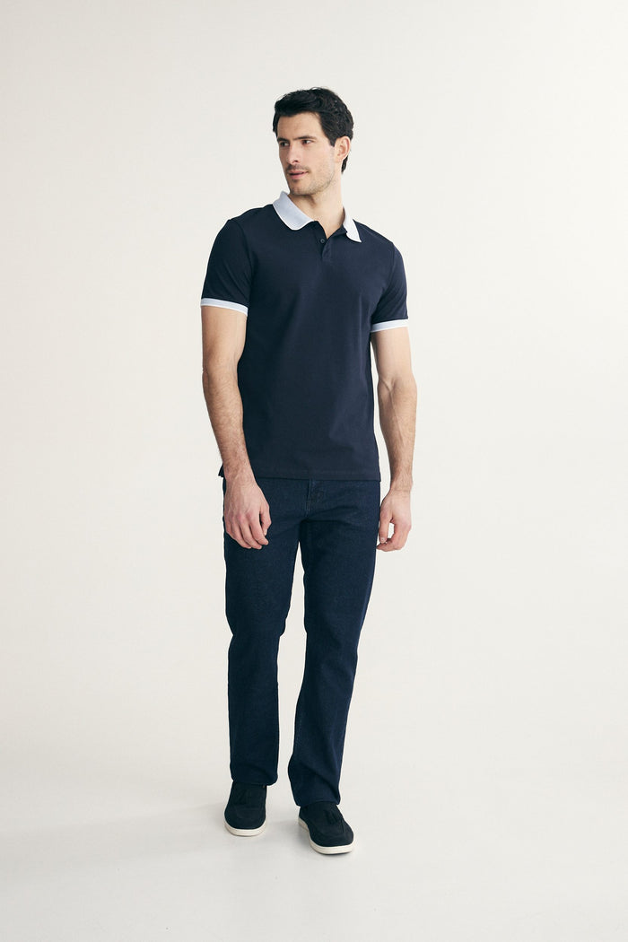 Polo with contrast collar