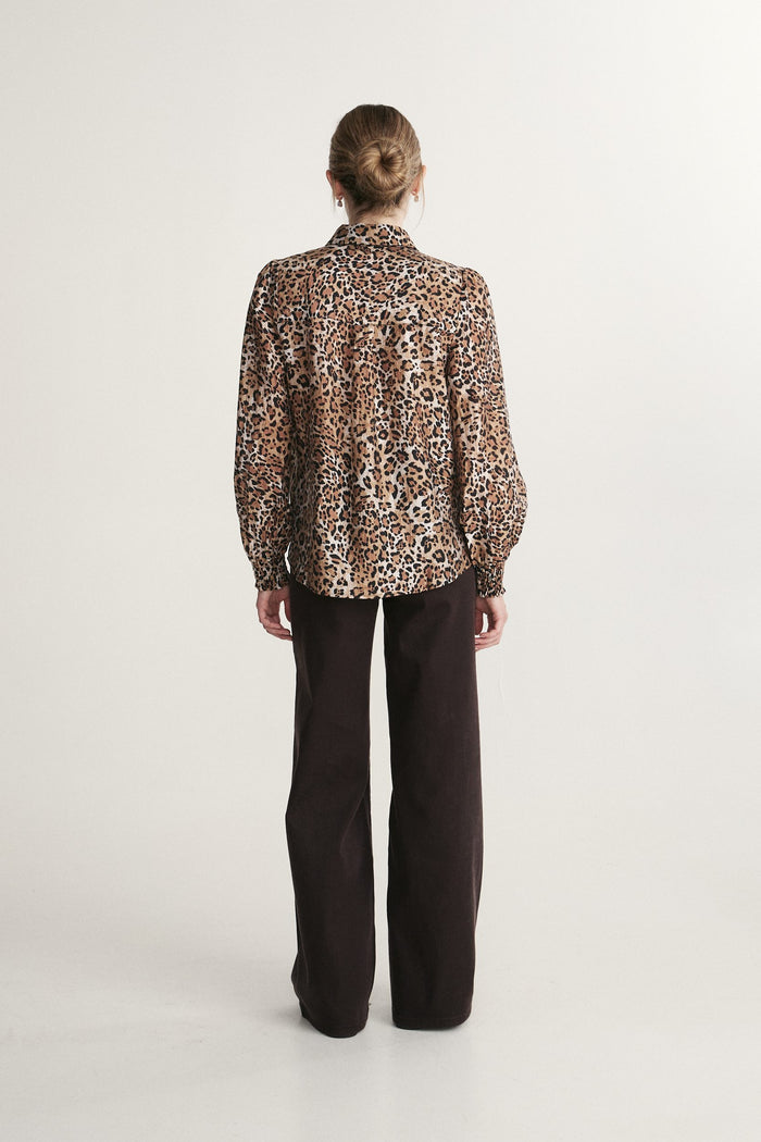 Printed blouse with pintucks detail