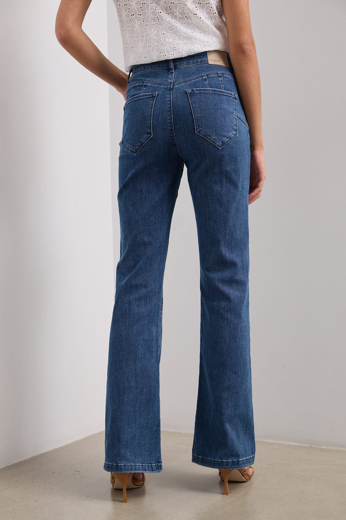 Push up high waist bootcut jea