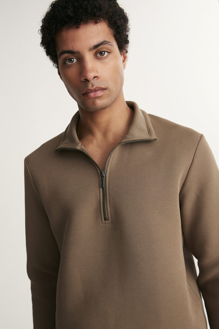 Quarter zip top