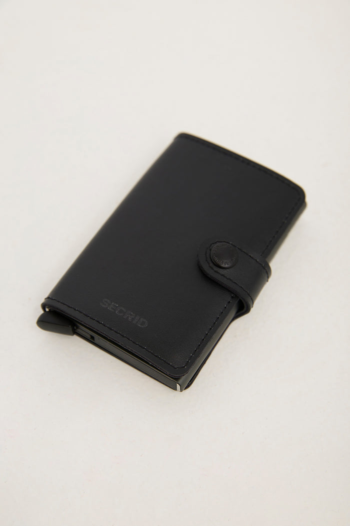 RFID blocking plant-based leather wallet