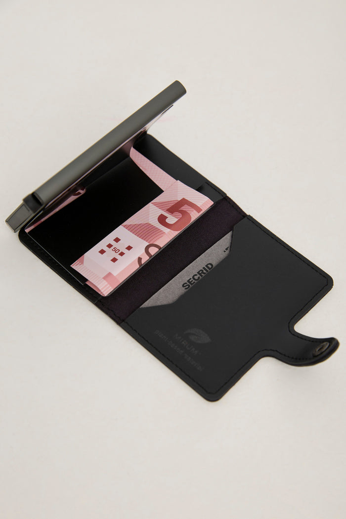 RFID blocking plant-based leather wallet