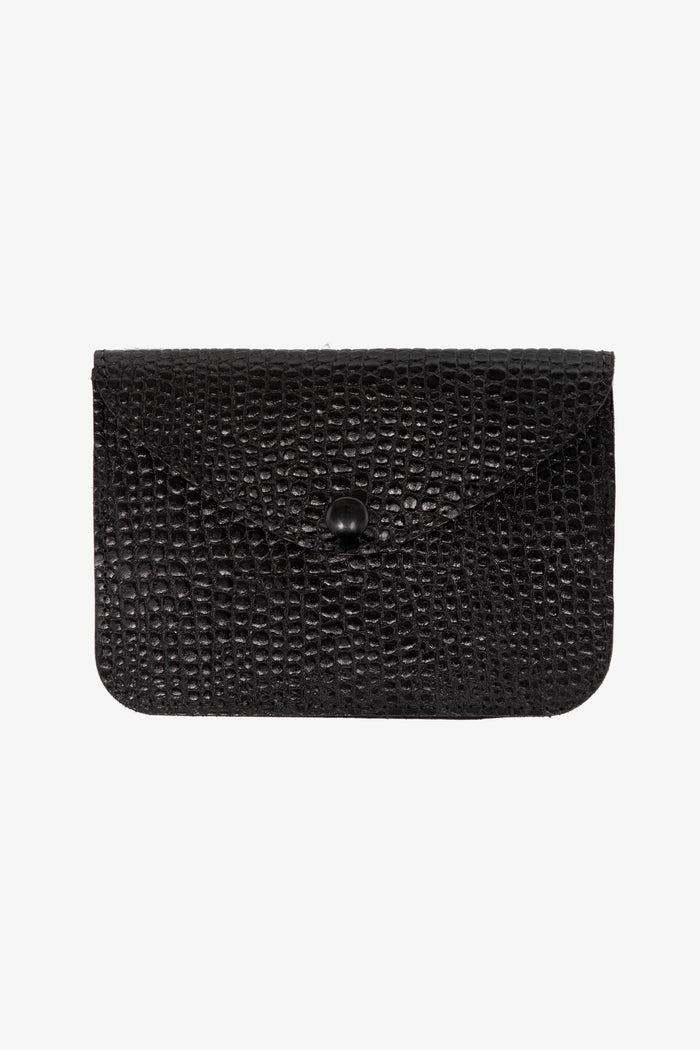 Black Crocodile / OS