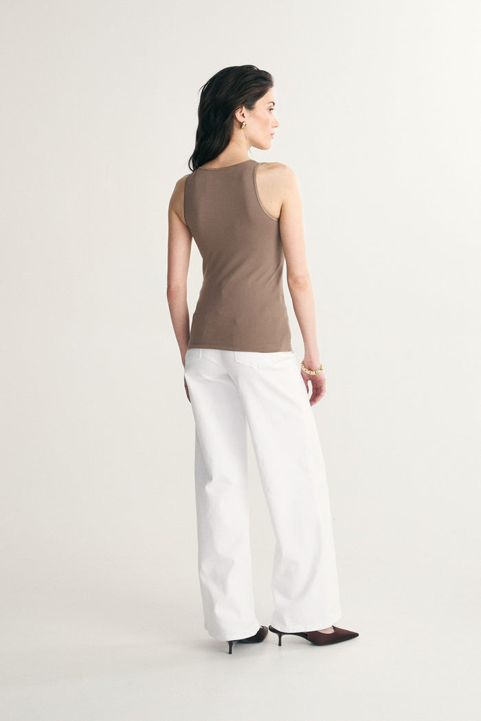 Seamless crew neck cami