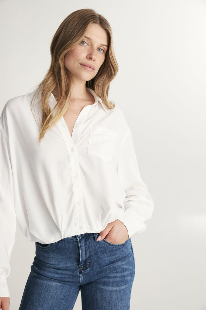 Shirt with drawstring