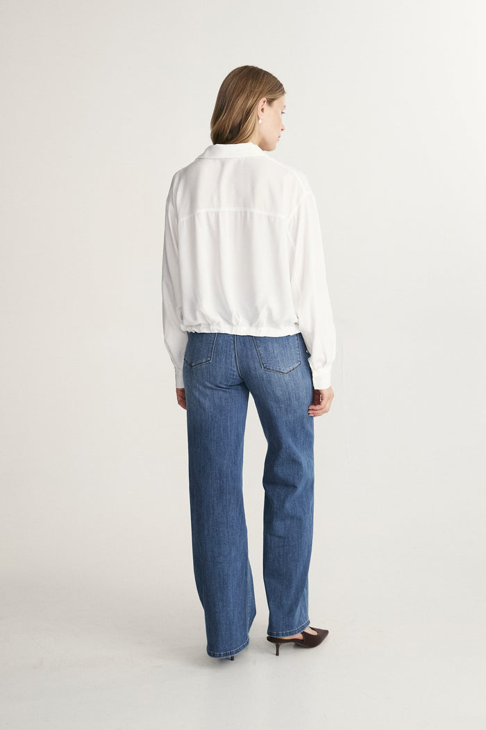 Shirt with drawstring