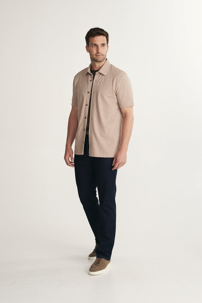 Short sleeve textured knitted shirt
