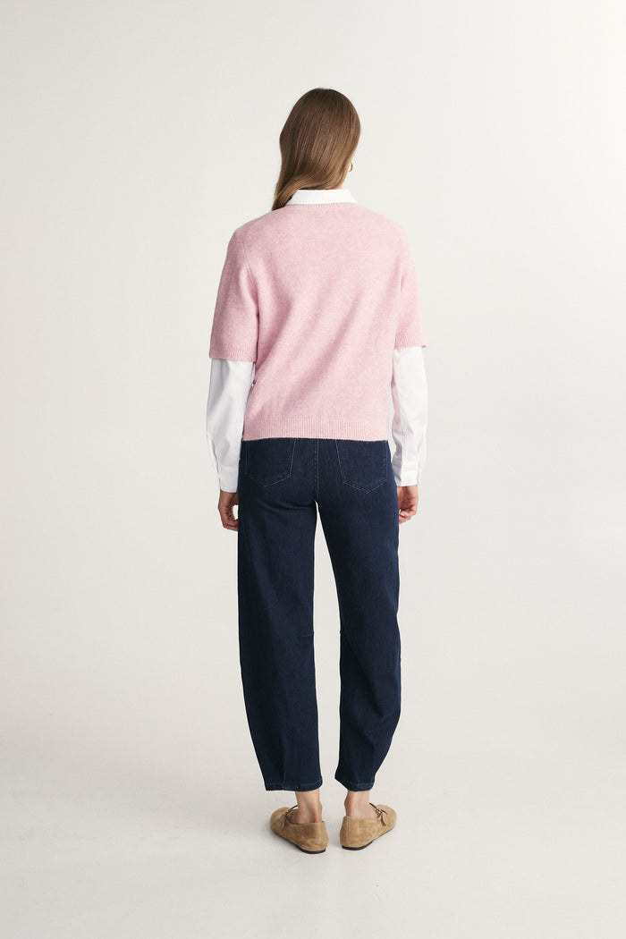 Short sleeves sweater
