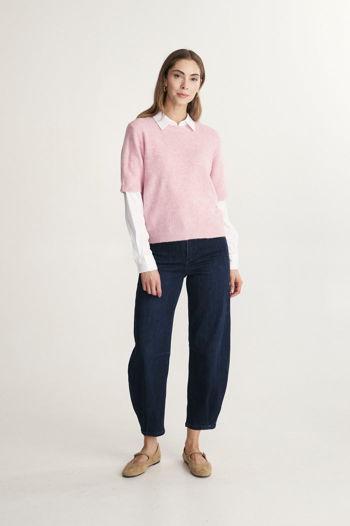 Short sleeves sweater