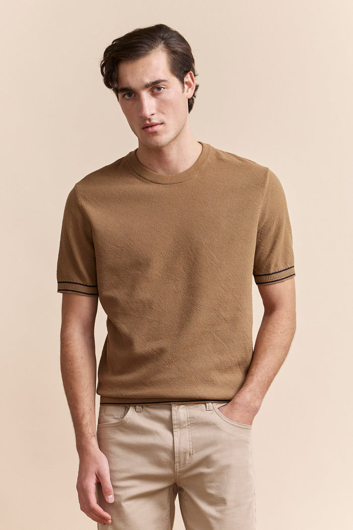 Short sleeves textured sweater