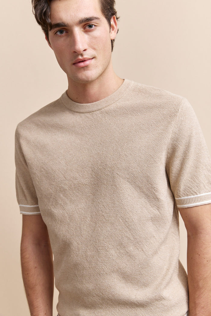Short sleeves textured sweater