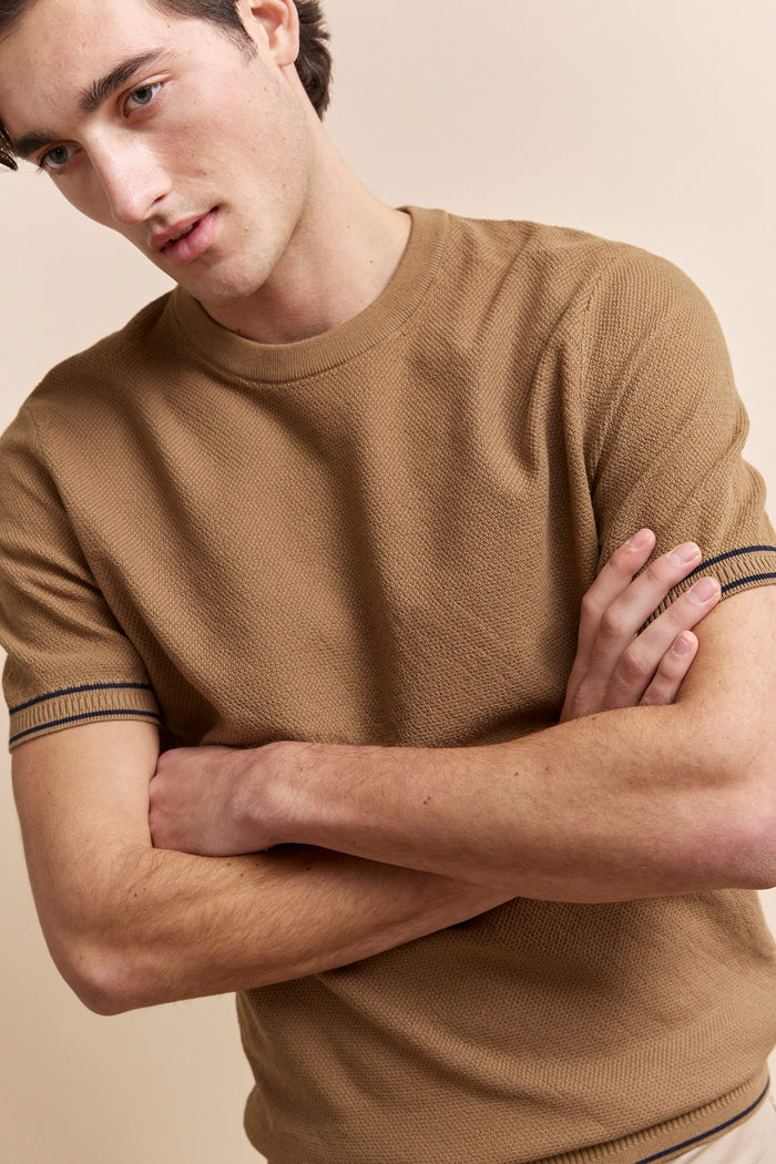 Short sleeves textured sweater