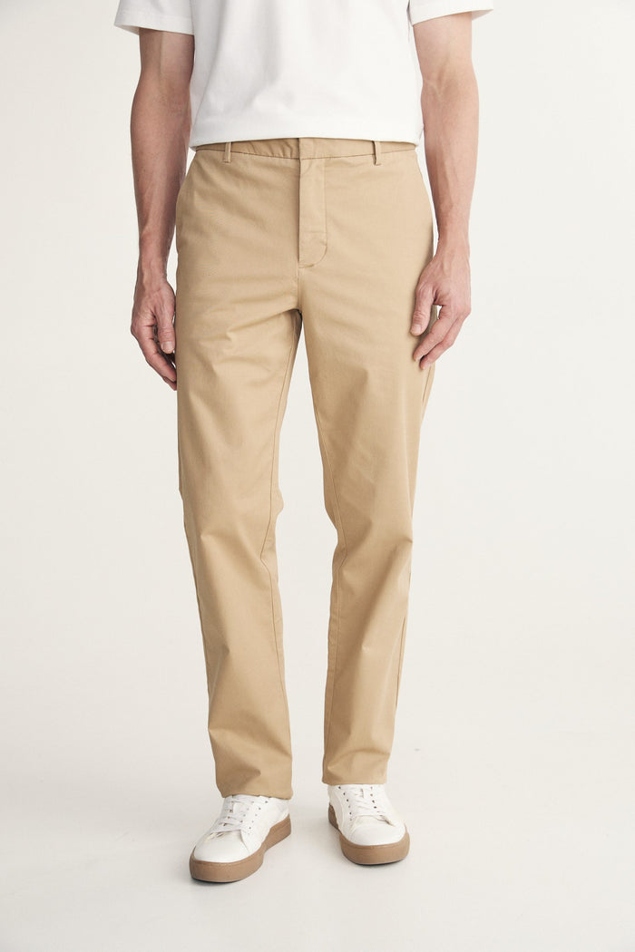 Slim fit chino