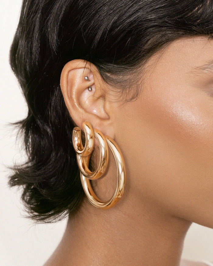 Small Thick Classic Hoops