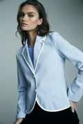 Stretch fitted jacket
