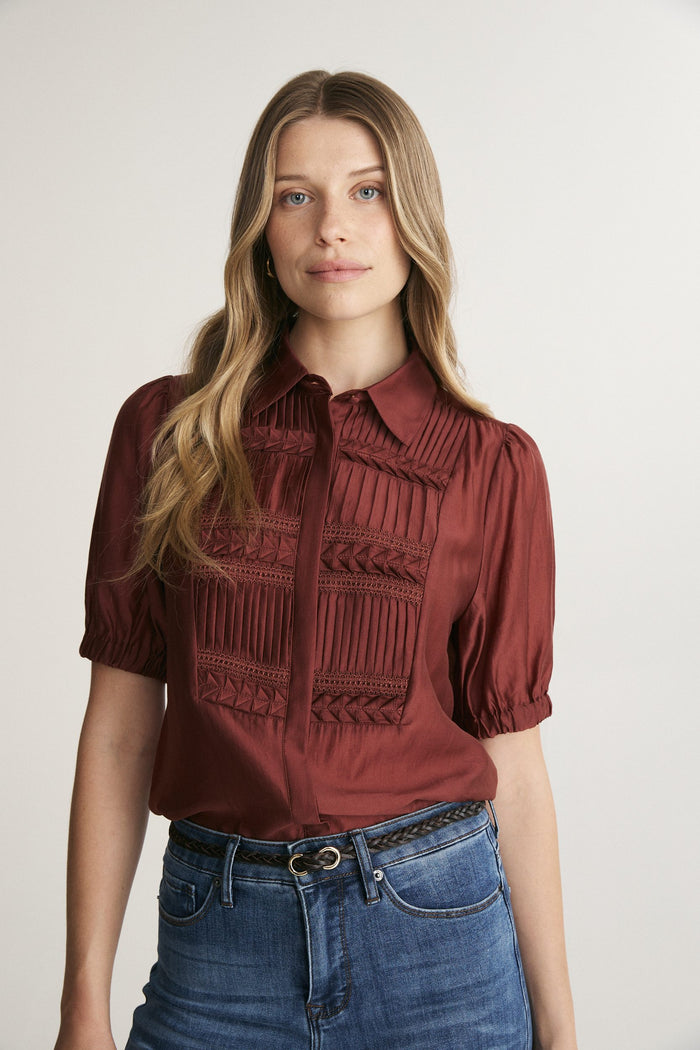 Tencel blouse with short puffy slv