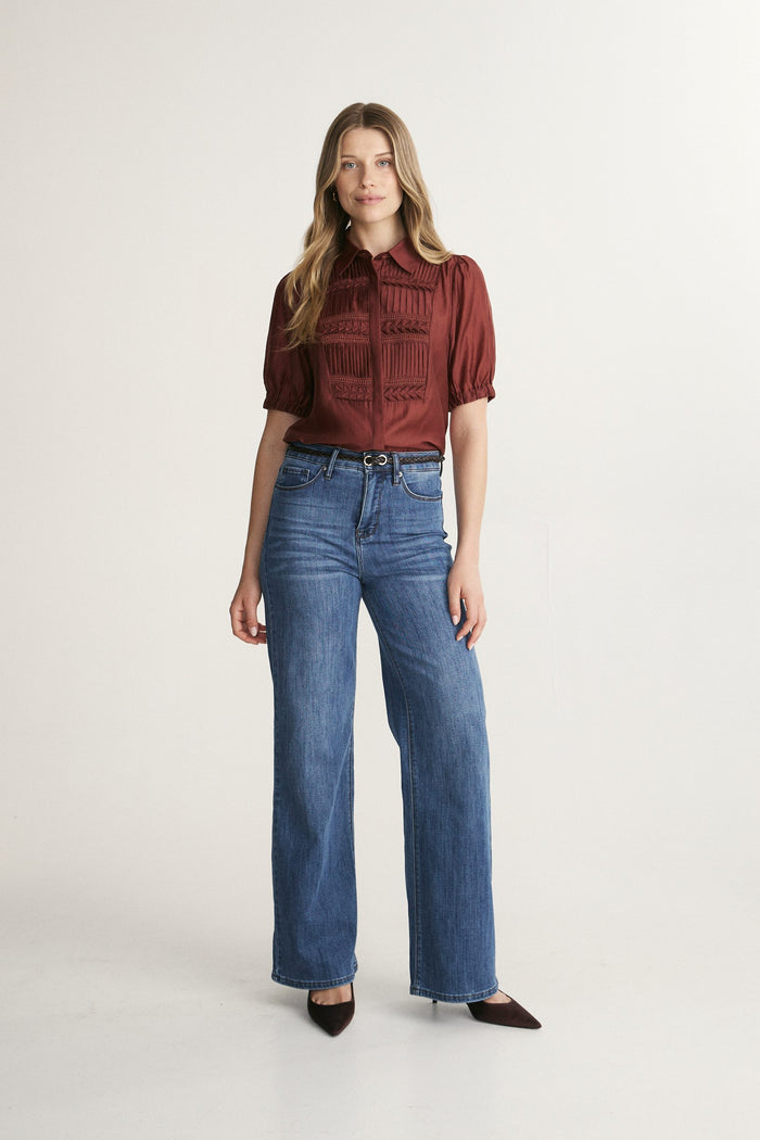 Tencel blouse with short puffy slv
