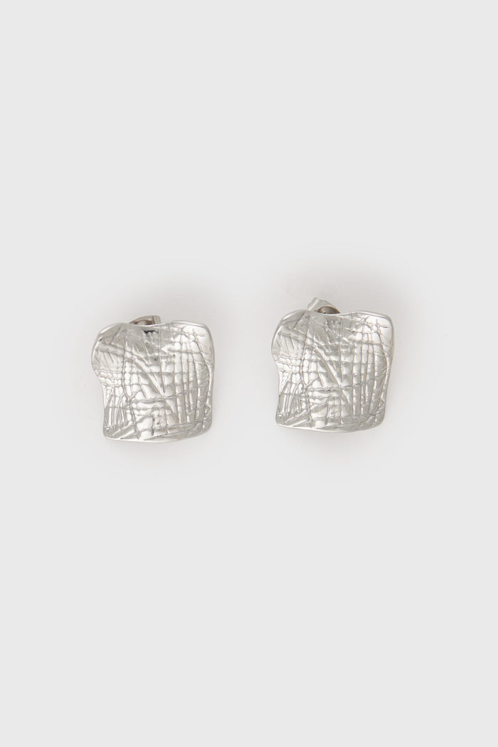 Textured square earrings