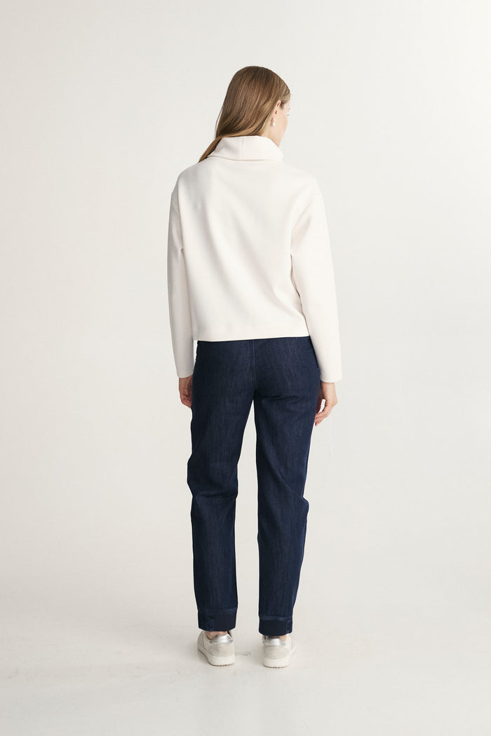 Turtleneck sweatshirt