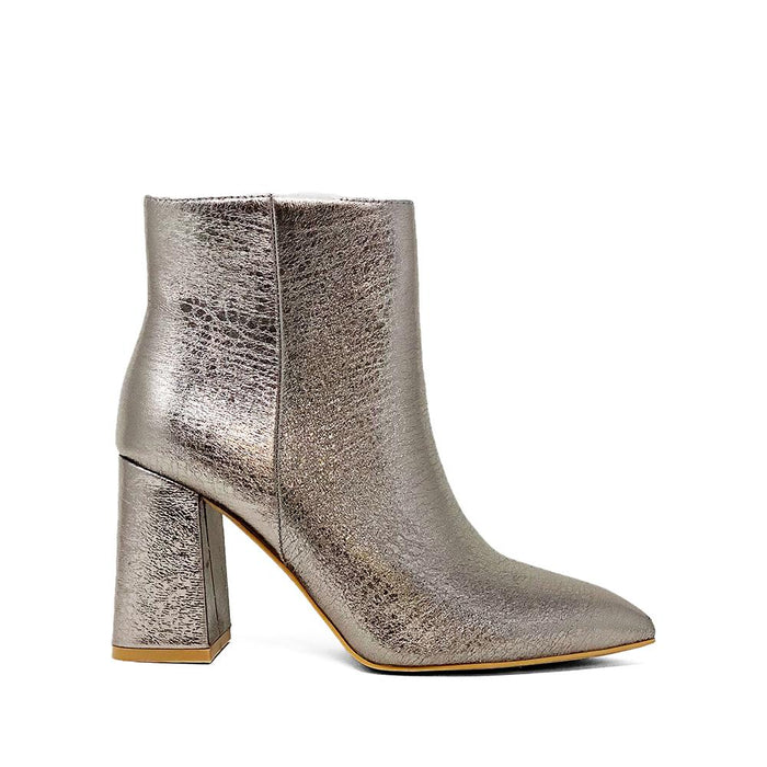 Veronica Boot