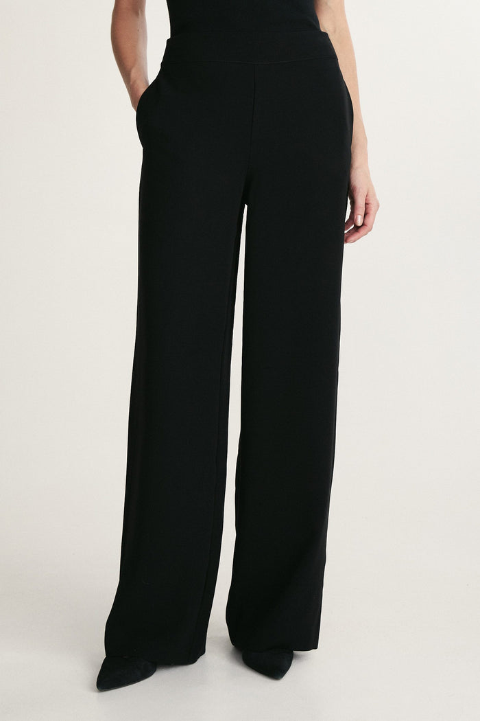 Wide leg fluid pant